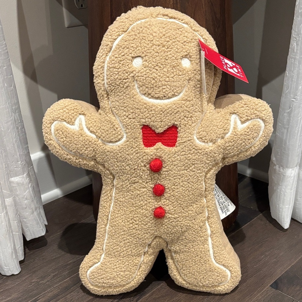 Place & Time  Gingerbread Man Bouclé & cotton  throw, holiday,Christmas,baking